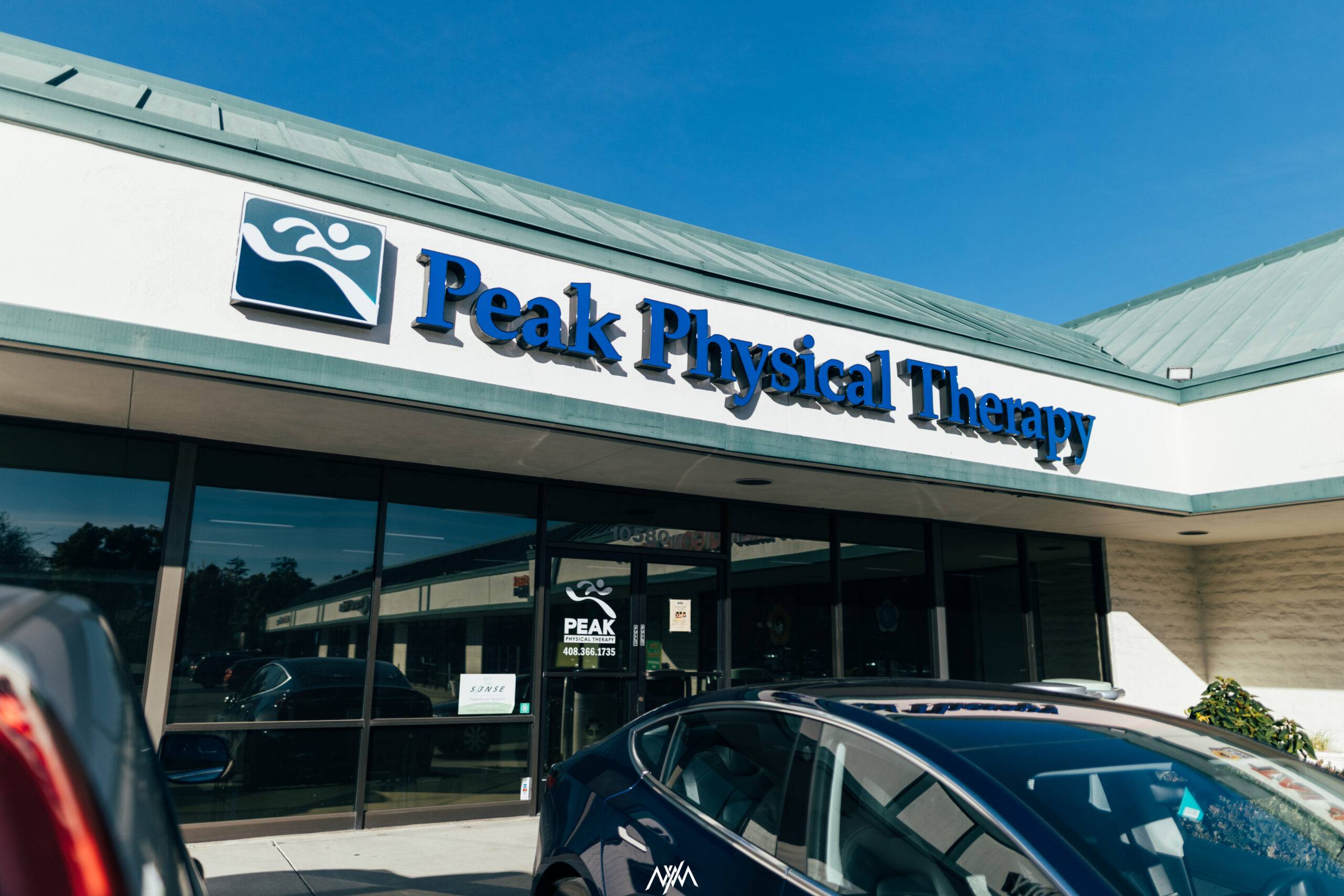 Peak Physical Therapy facility